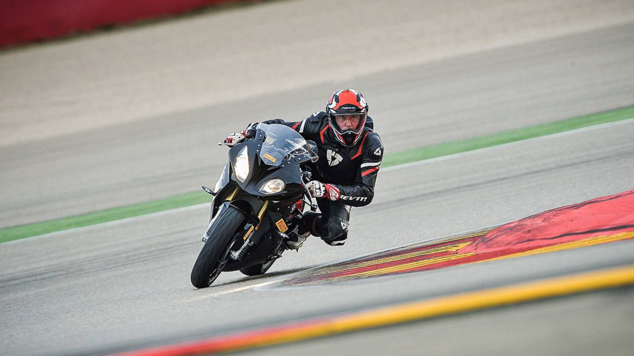 Pirelli Diablo Rosso III Sportbike Tire - Motorland Aragon Track Tested