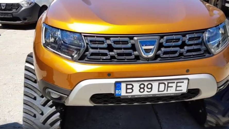 Dacia Duster chenilles