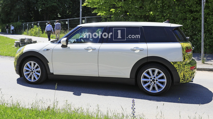 Mini Clubman facelift spy photo