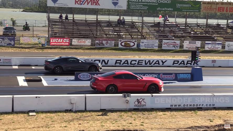Camaro ZL1 vs Shelby GT350
