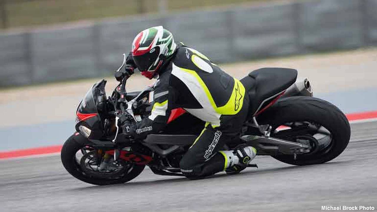 Grab the Bull by the Horns: Riding the 2017 Aprilia Tuono