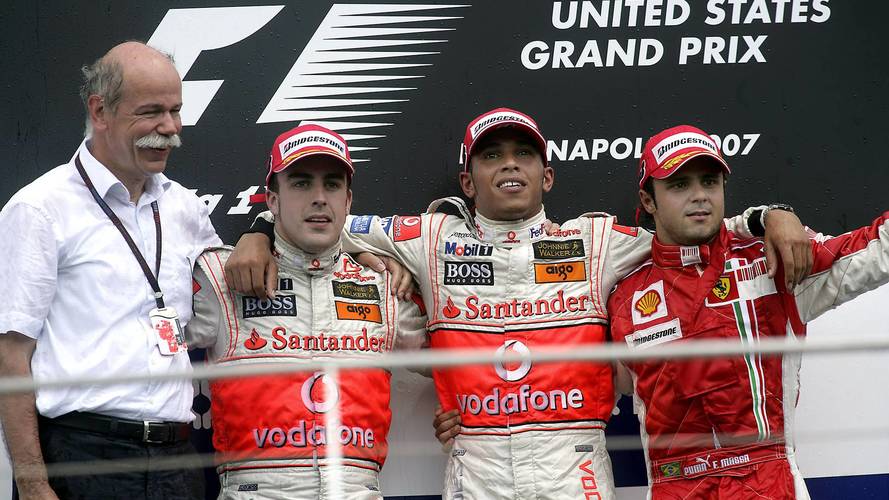 Podio: Ganador de la carrera Lewis Hamilton, McLaren, segundo lugar Fernando Alonso, McLaren y tercero Felipe Massa, Ferrari