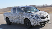 2017 Honda Ridgeline spy photo