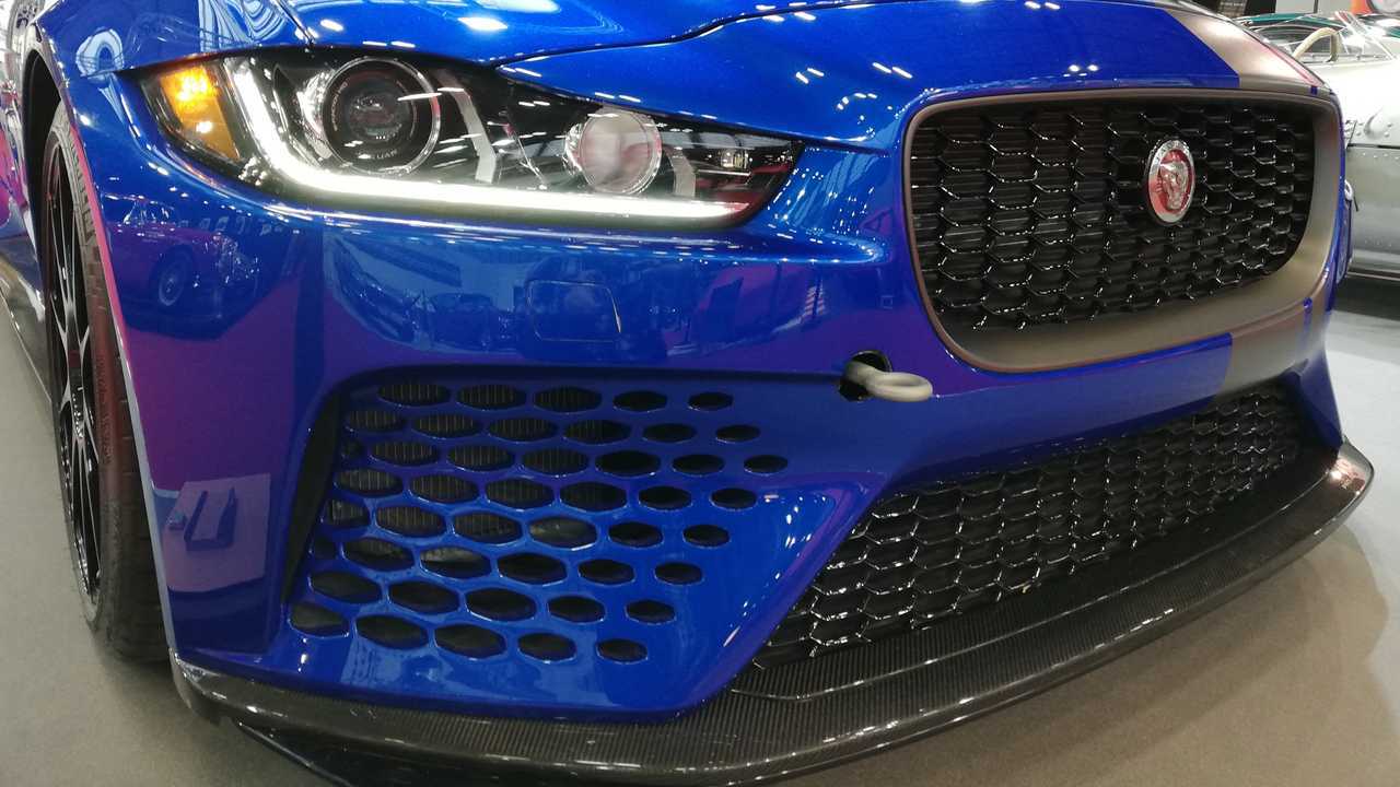 Jaguar SV Project 8