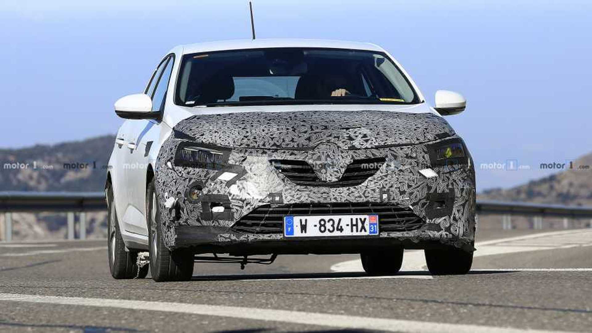 renault-megane-facelift-spy-photo.jpg