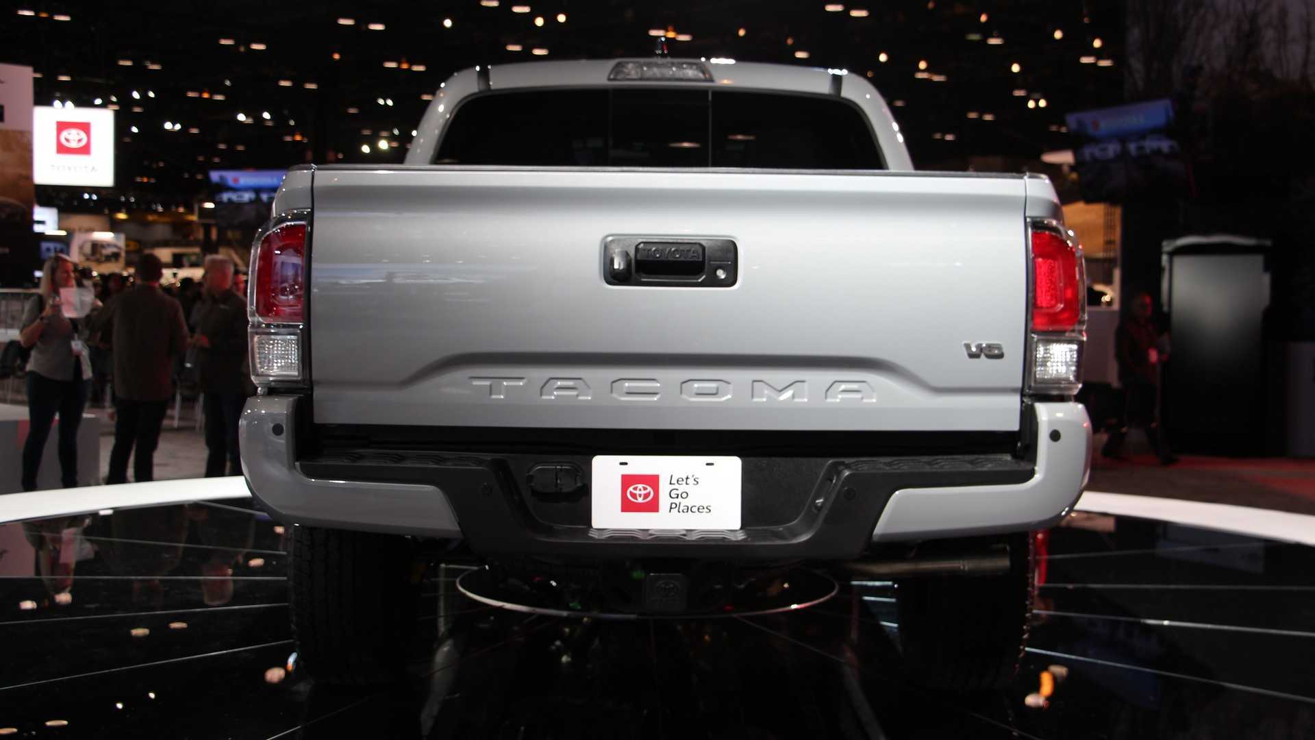 2020 Toyota Tacoma Shows Off Subtle Facelift In Chicago Update 2020 Toyota Tacoma Shows Off Subtle Facelift In Chicago Update