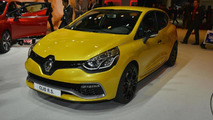 2013 Renault Clio RS 200 live in Paris 27.09.2012