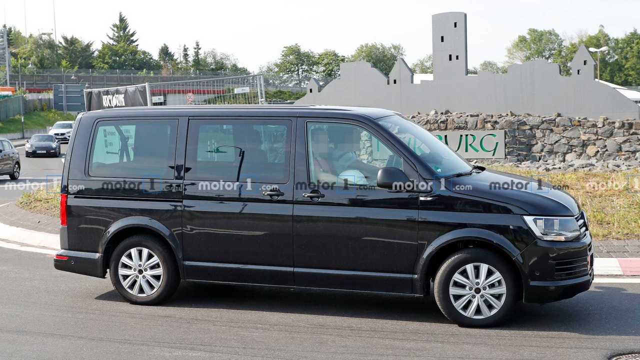Тестовый прототип Volkswagen Transporter T7