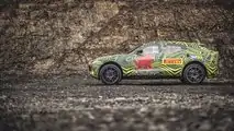 Aston Martin DBX teaser'ları