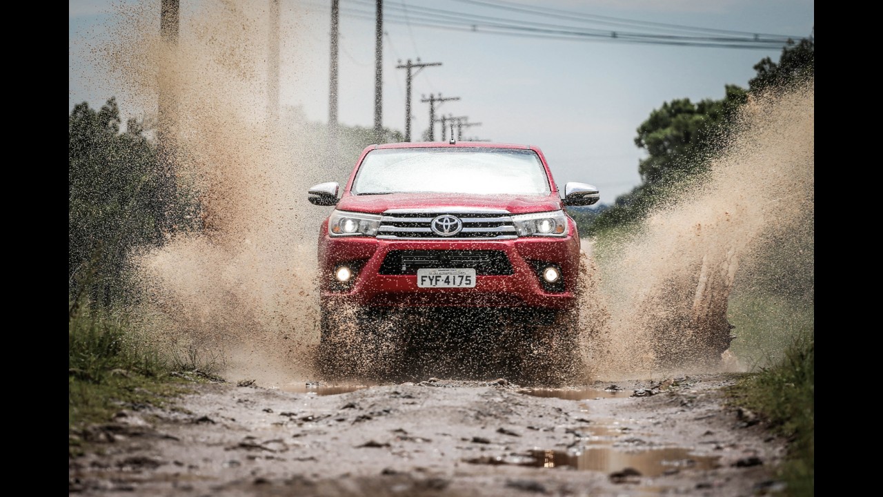Teste CARPLACE: nova Hilux eleva patamar da categoria, mas vale R$ 190 mil?