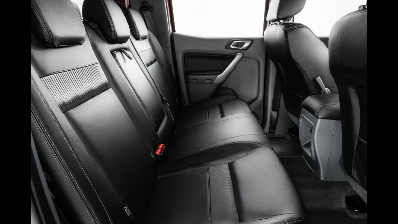 Ford revela interior da nova Ranger 2017 para a América do Sul