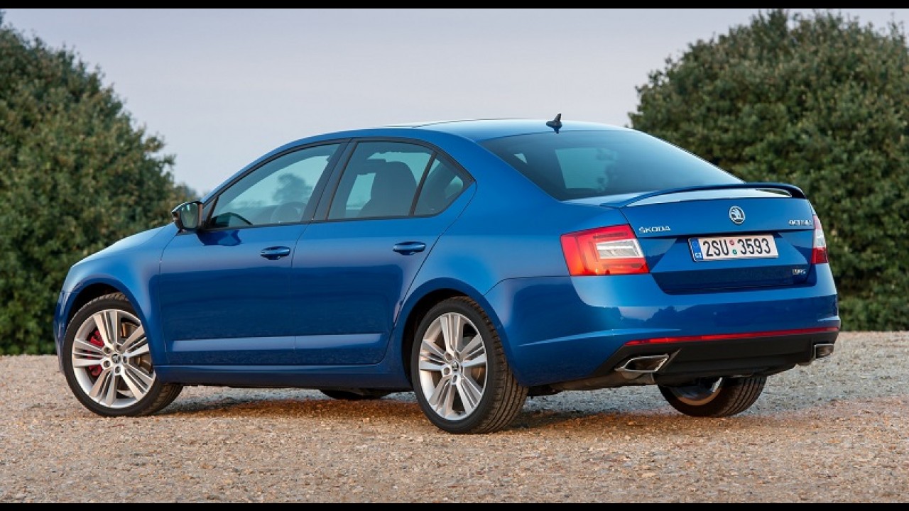 Próximo VW Jetta chega em 2017 maior e com estilo cupê