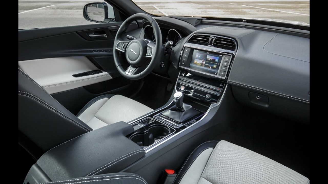 Jaguar XE chega em setembro para ser o JLR mais barato do Brasil