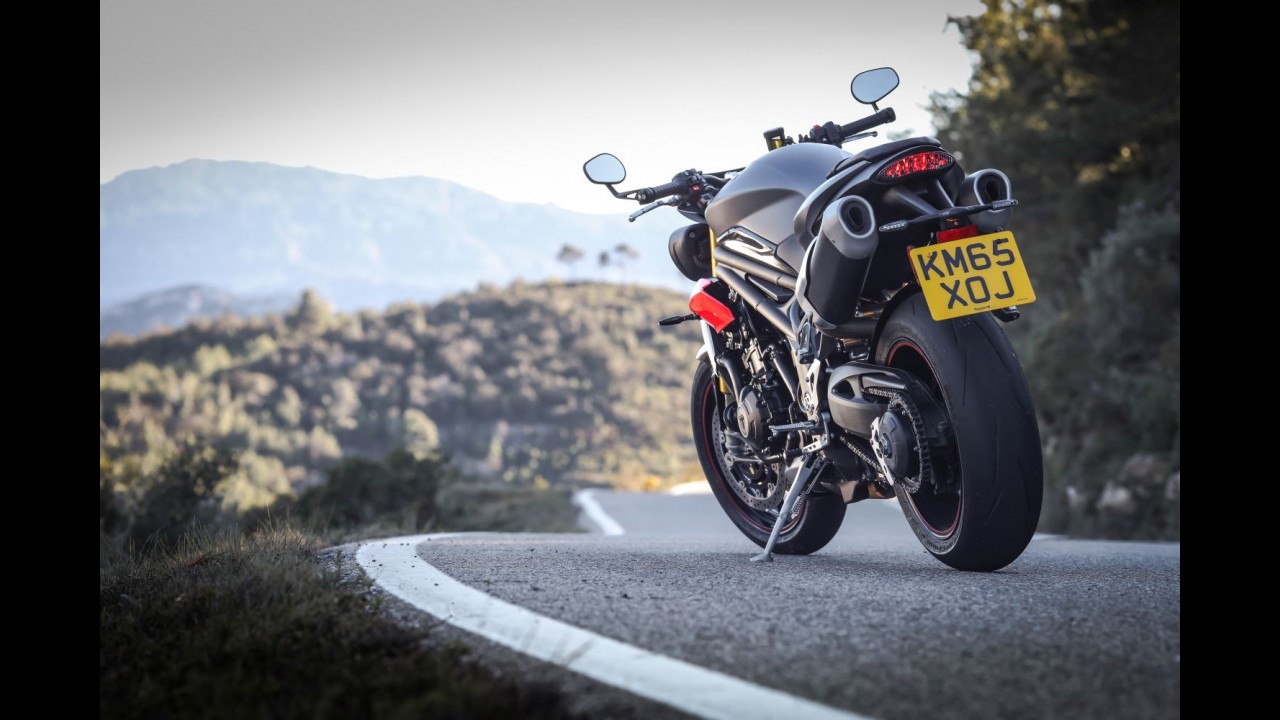 Triumph anuncia pré-venda da nova Speed Triple R por R$ 59.500