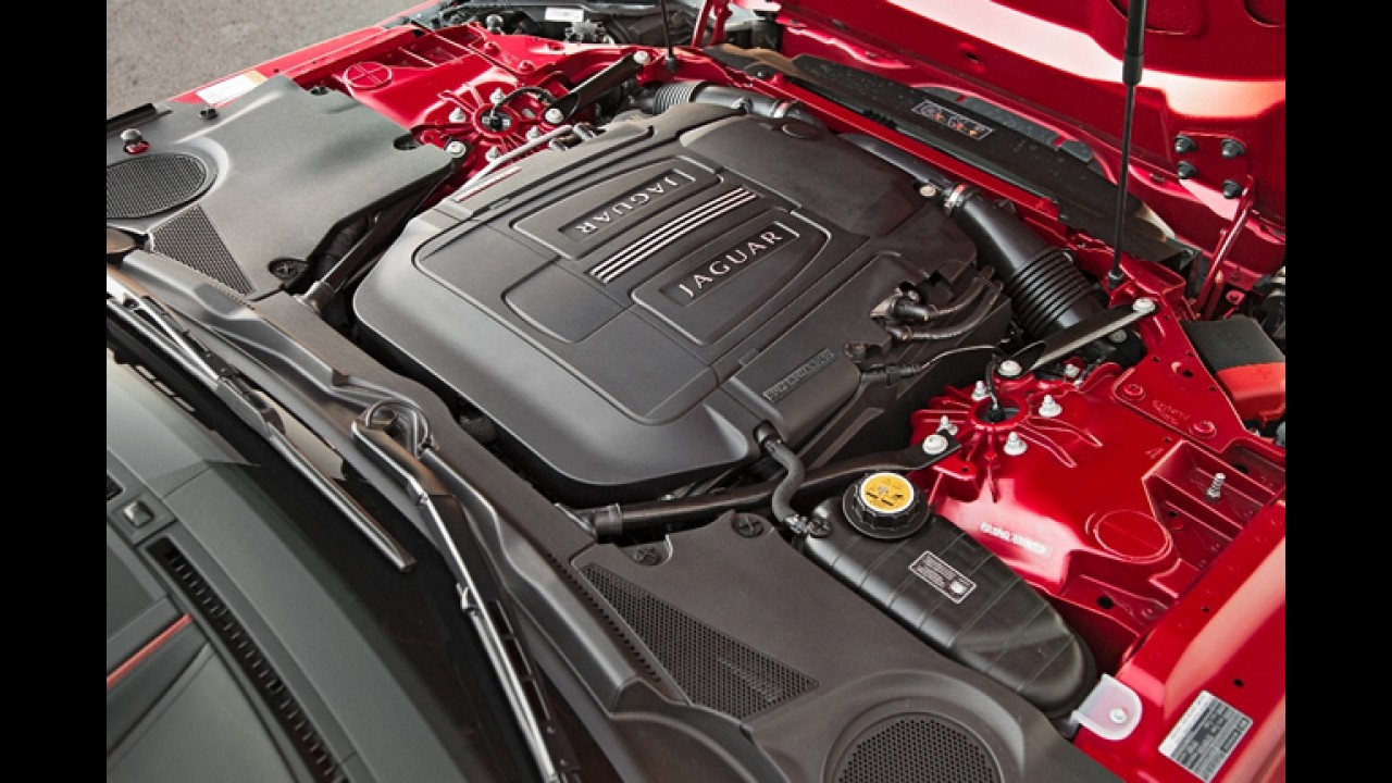 Teste CARPLACE: Jaguar F-Type V8S AWD bate recorde de aceleração! (vídeo onboard)