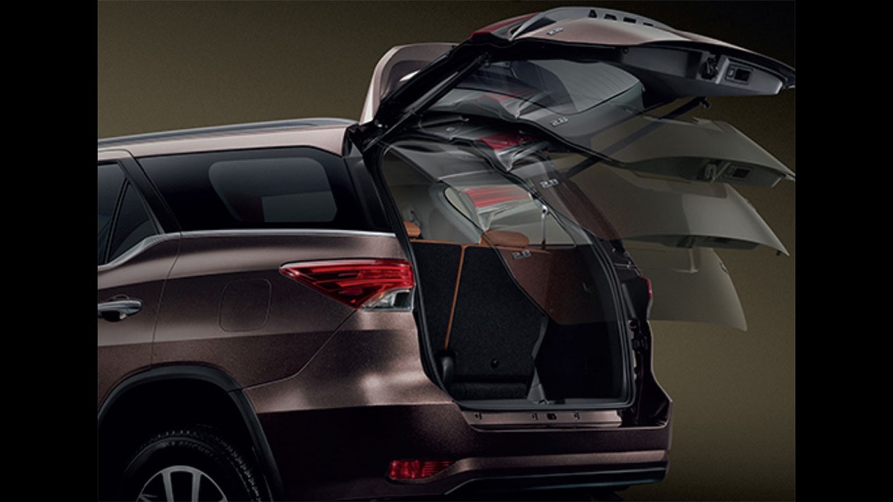 Toyota SW4 2016: primeiras imagens oficiais do interior são reveladas