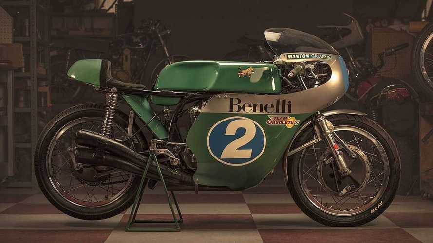 This 1968 Benelli 350 Grand Prix Bike Is Still Winning Races