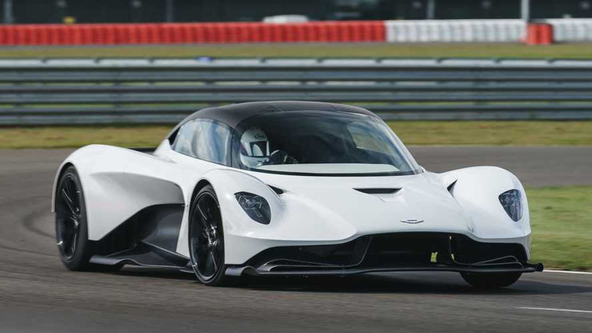 Aston Martin Valhalla se actualizará pronto, posiblemente con AMG Power