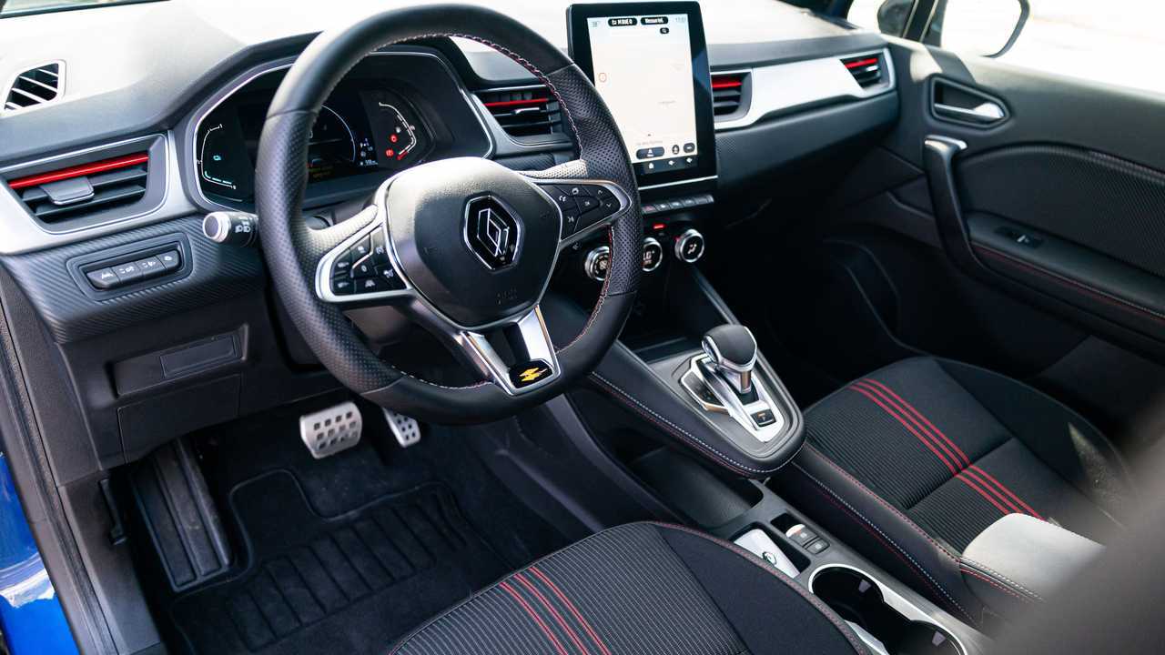 Renault Captur E-Tech Hybrid 2021