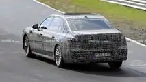 Nuova BMW Serie 7, le foto spia al Nurburgring