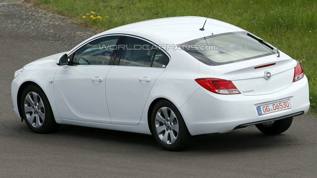 Opel Insignia Hatchback Spy Photo