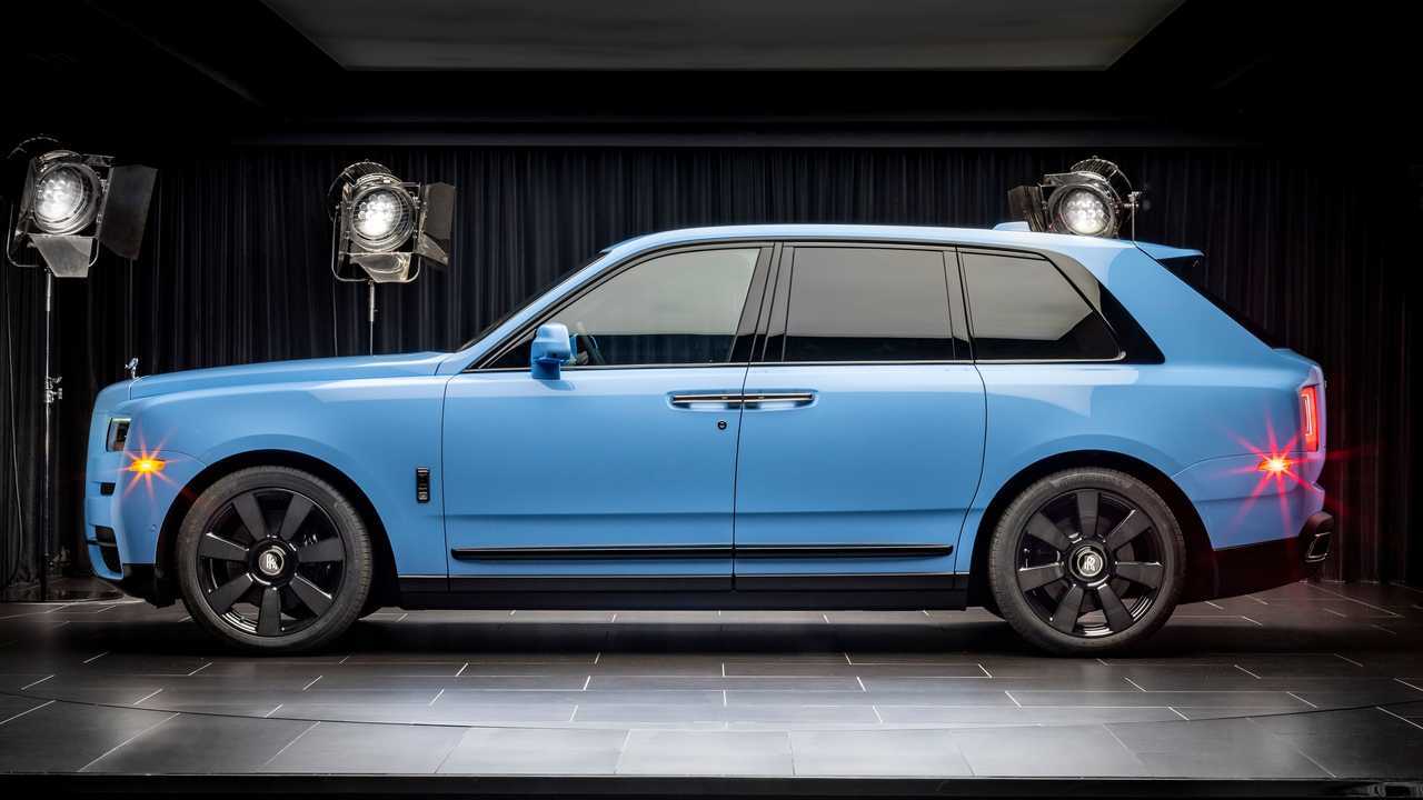 Rolls-Royce Cullinan Bespoke Colors