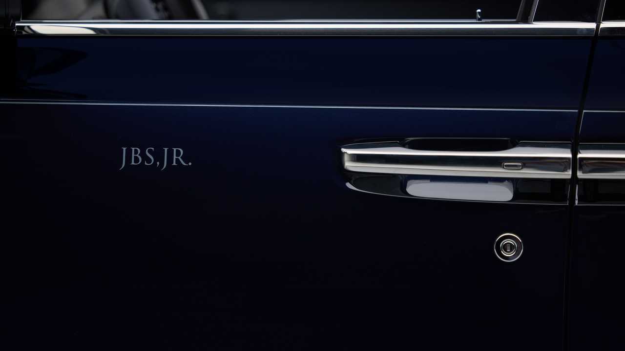 Rolls-Royce Phantom Extended Bespoke Koa monogram