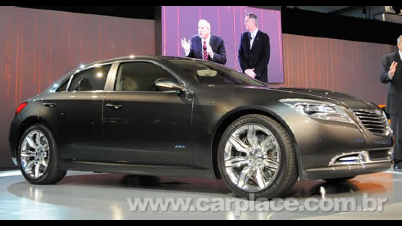 Salão de Detroit: Chrysler mostra o elétrico e moderno 200C EV Concept