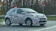 Toyota Aygo (2021) auf ersten Erlkönigbildern