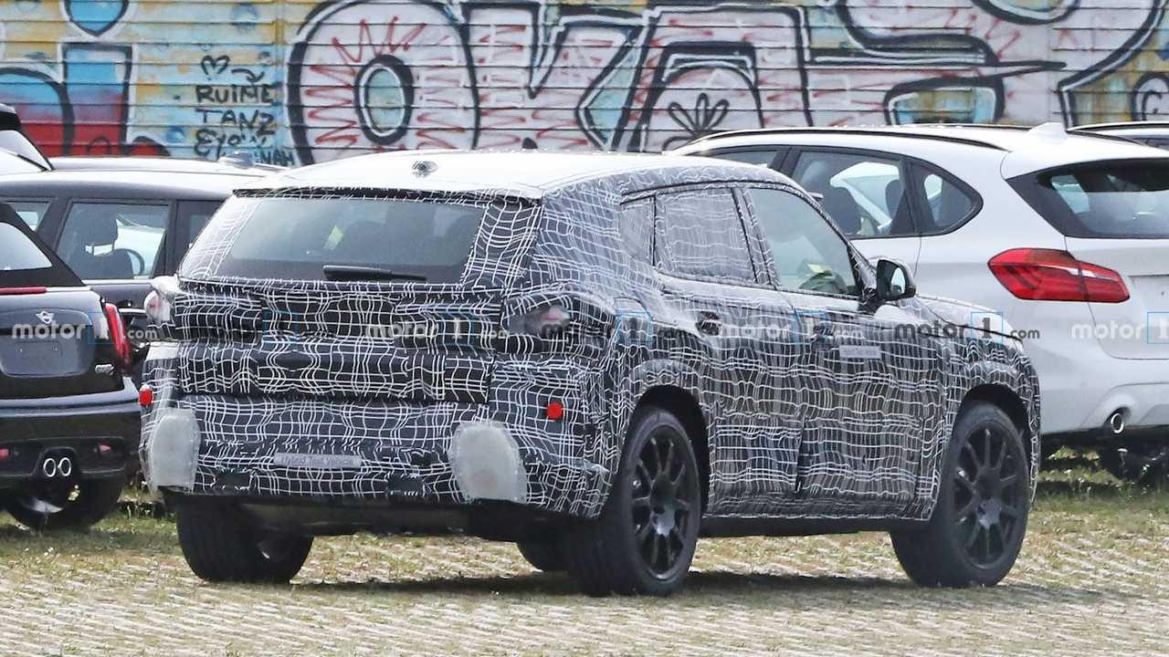 Photo espion BMW X8
