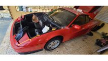 Restauración de un Ferrari Testarossa abandonado