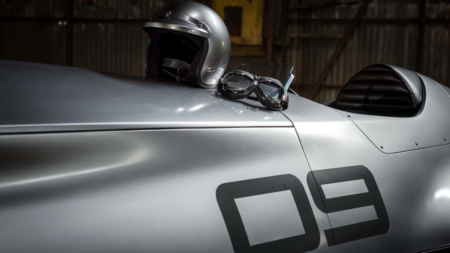 Infiniti Prototype 9