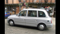 London Taxi fliegt ab