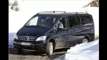 Im Bus am Berg