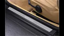 Model im Mini-Rolls