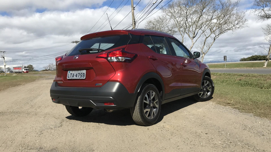 Nissan Kicks S CVT