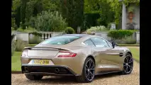 Aston Martin Vanquish: nuove foto