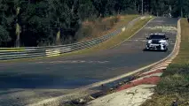Range Rover Sport SVR, prime immagini