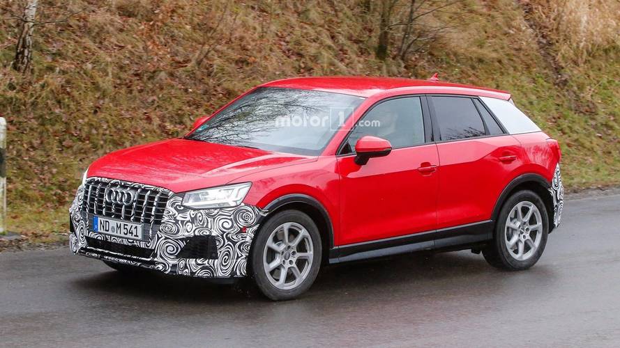 Audi SQ2 fotos espía