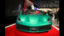 Ferrari al Salone di Parigi 2016