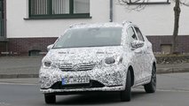 Next-gen Honda Fit / Jazz spy photo