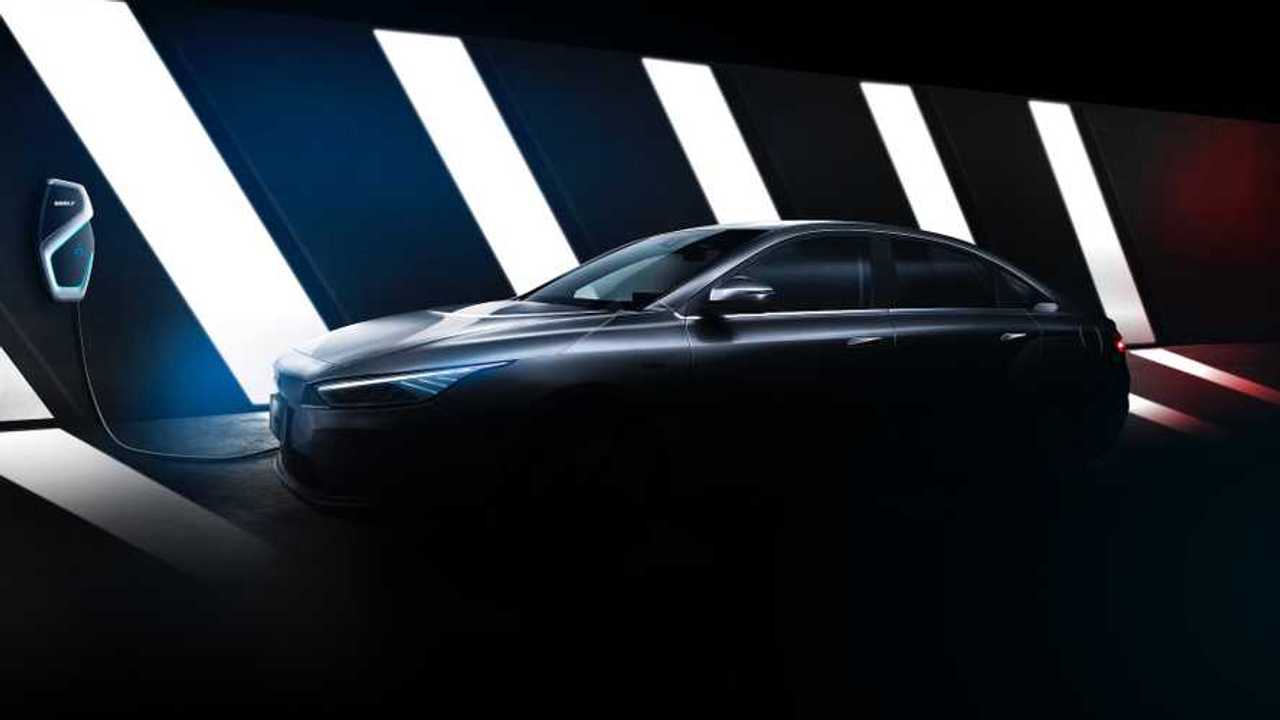 Geely GE11 Elektrikli Sedan Teaser Görüntüsü