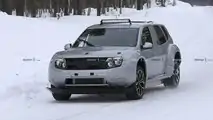 Dacia Duster EV mule spy photo