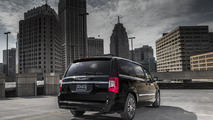 2013 Chrysler Town & Country S 27.11.2012
