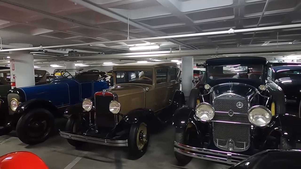 Almacén del Petersen Automotive Museum