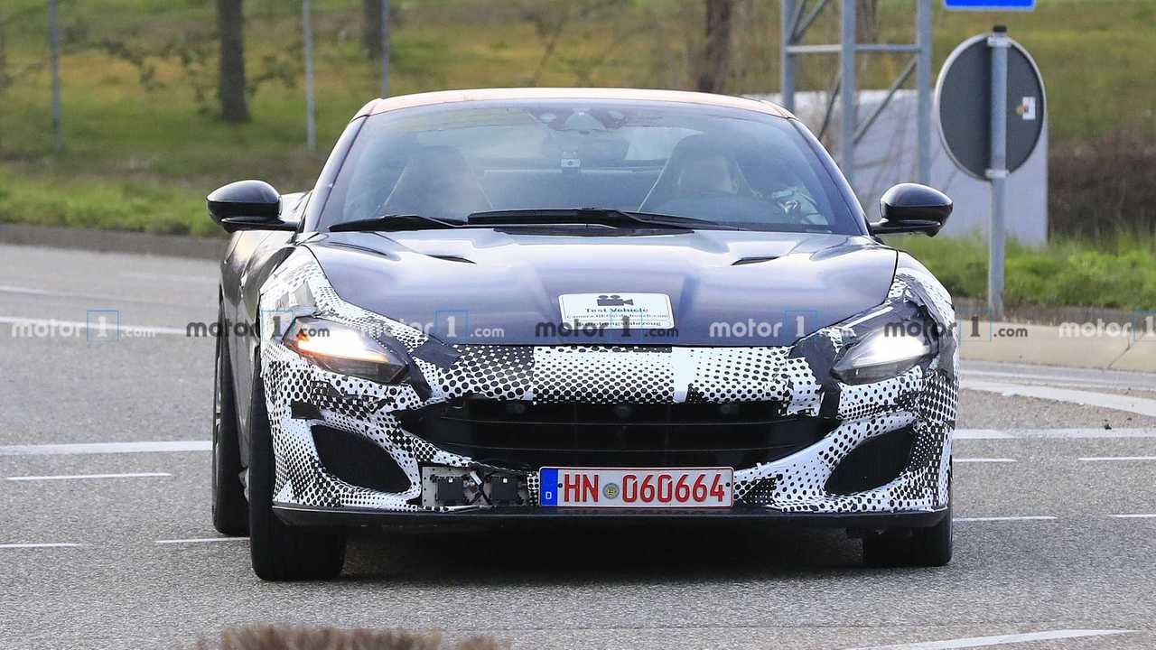 Ferrari Portofino facelift spy foto