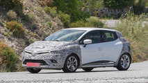 2017 Renault Clio facelift spy photo