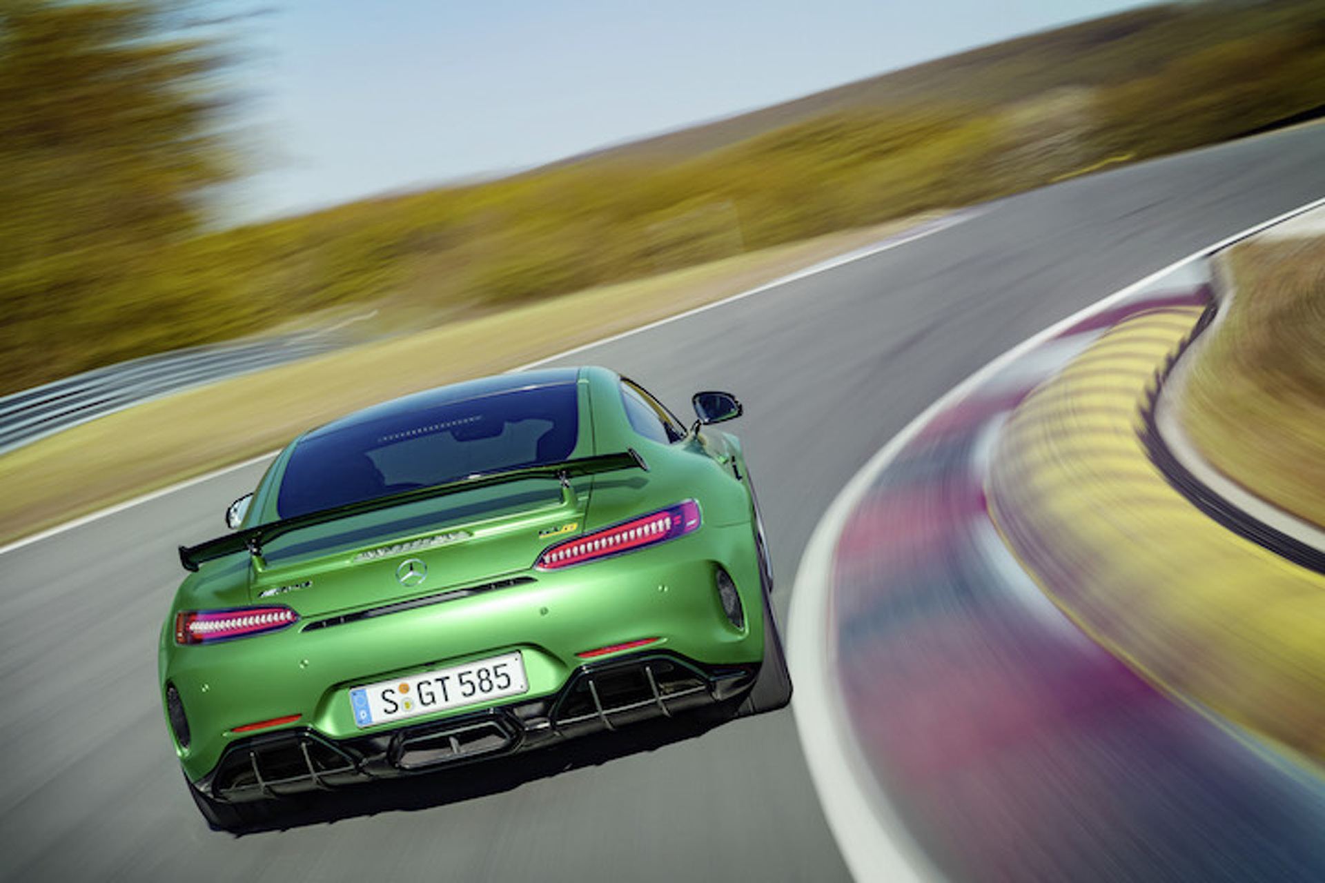 Mercedes-AMG GT R Production Reportedly Limited to Just 2,000 Units