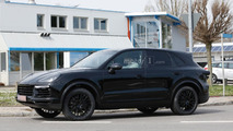 2018 Porsche Cayenne spy photo