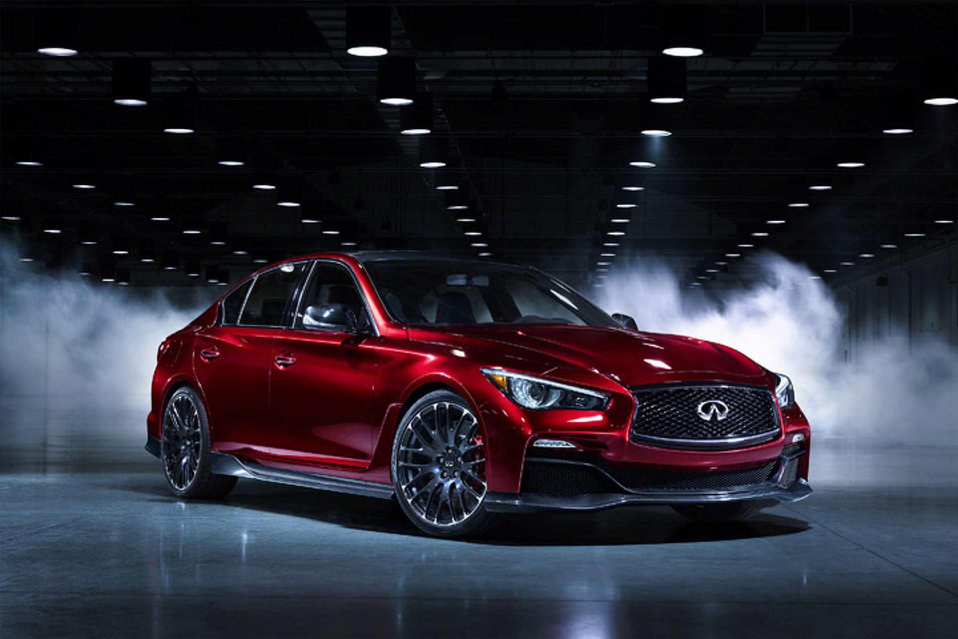 Infiniti Planning 700HP Sedan; Product Onslaught Begins in 2016